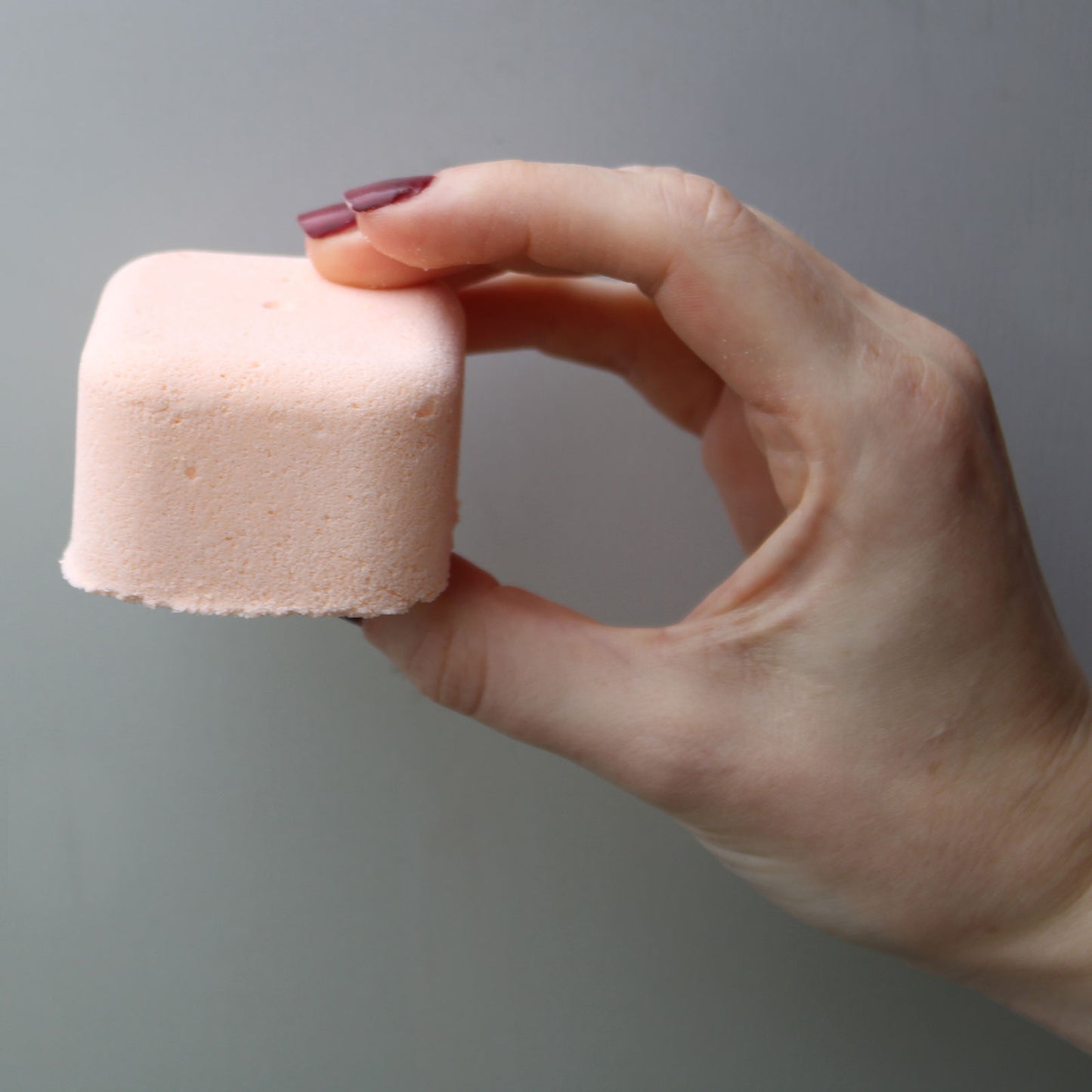 Gemma gemdroom de webshop voor al uw edelstenen, handgemaakte keramiek juwelen en kaarsen. Aromatherapie shower steamer 80g belgie revitalise