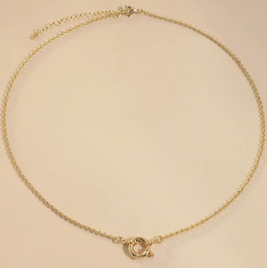 Fijne halsketting in zilver of verguld goud – ideaal om te combineren