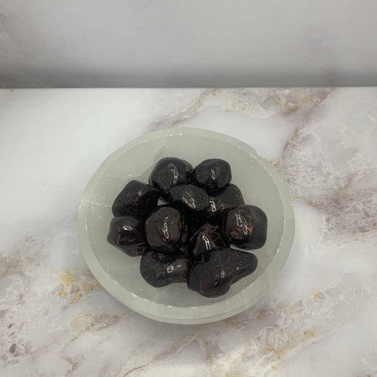 Granaat trommelsteen – krachtige edelsteen voor passie en energie