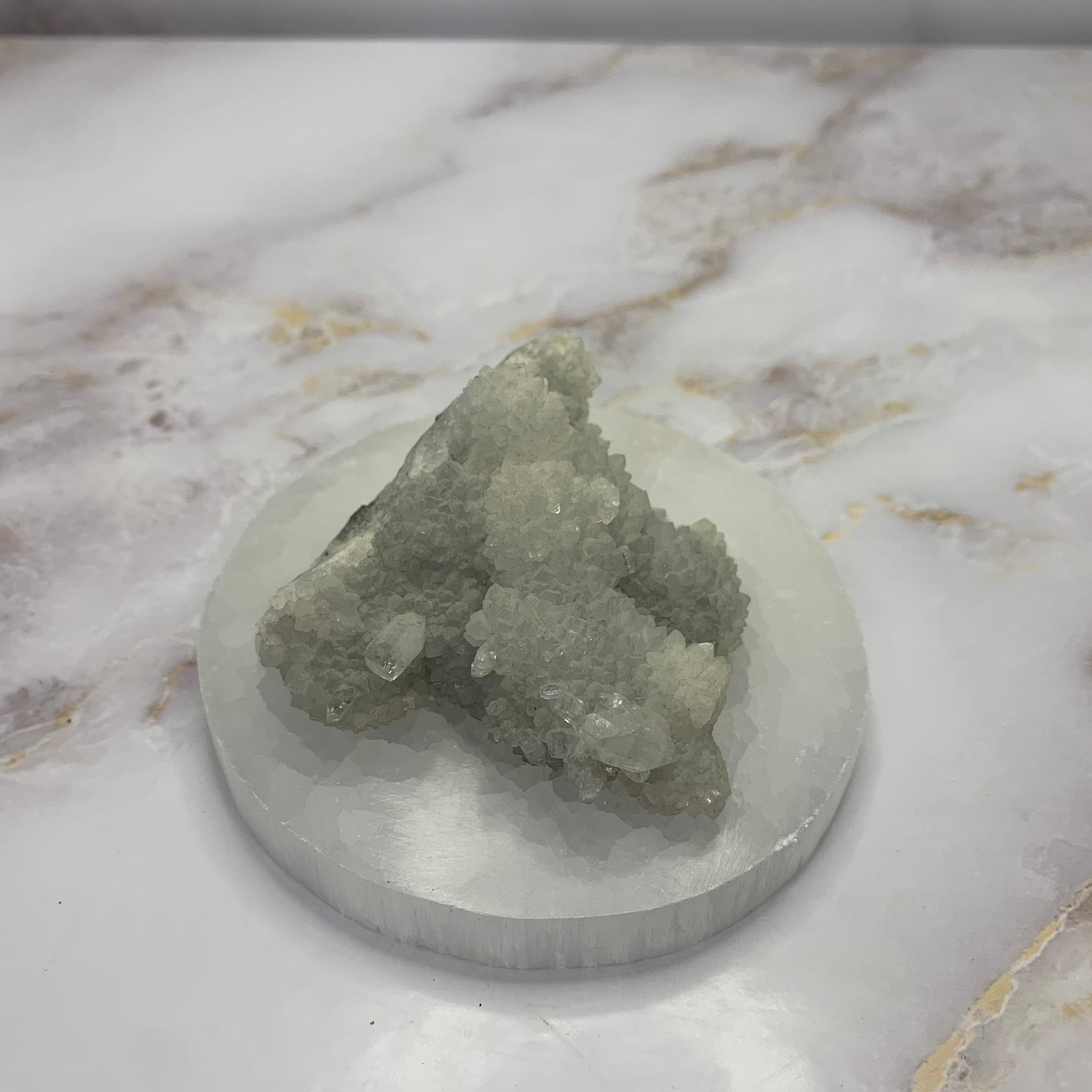 ruwe bergkristal edelsteen te koop in belgie